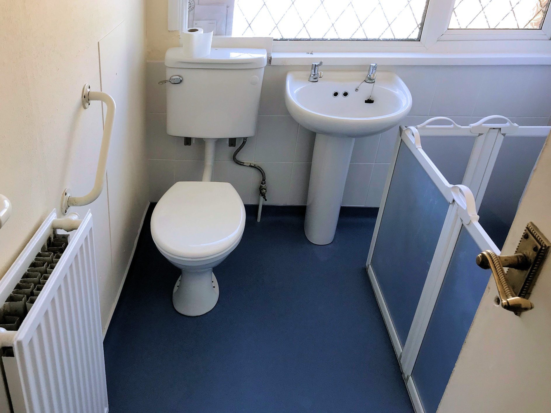 New bathroom suite fitted