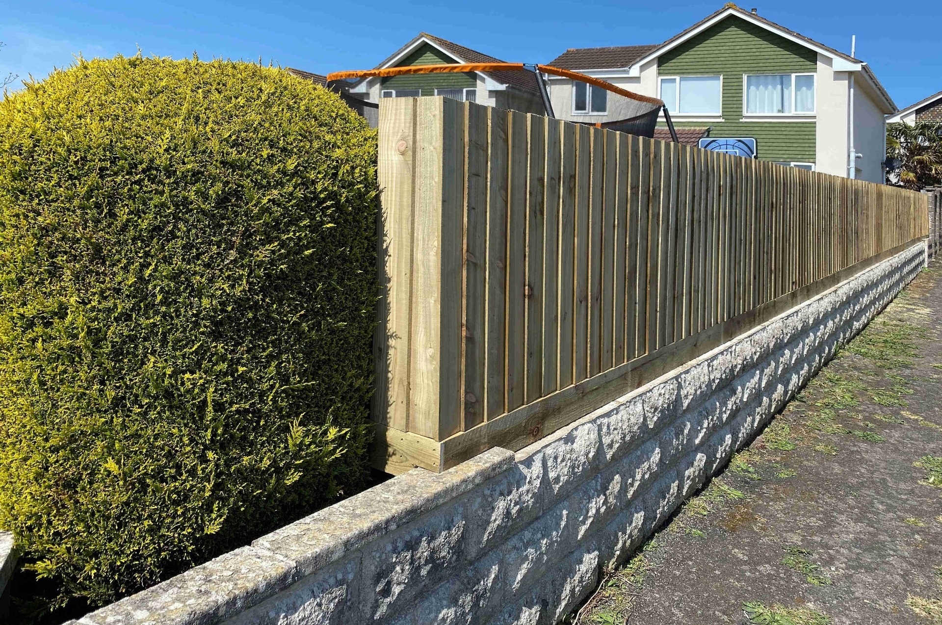 New replacement Fencing with Feather Edge Fence completed in North Devon